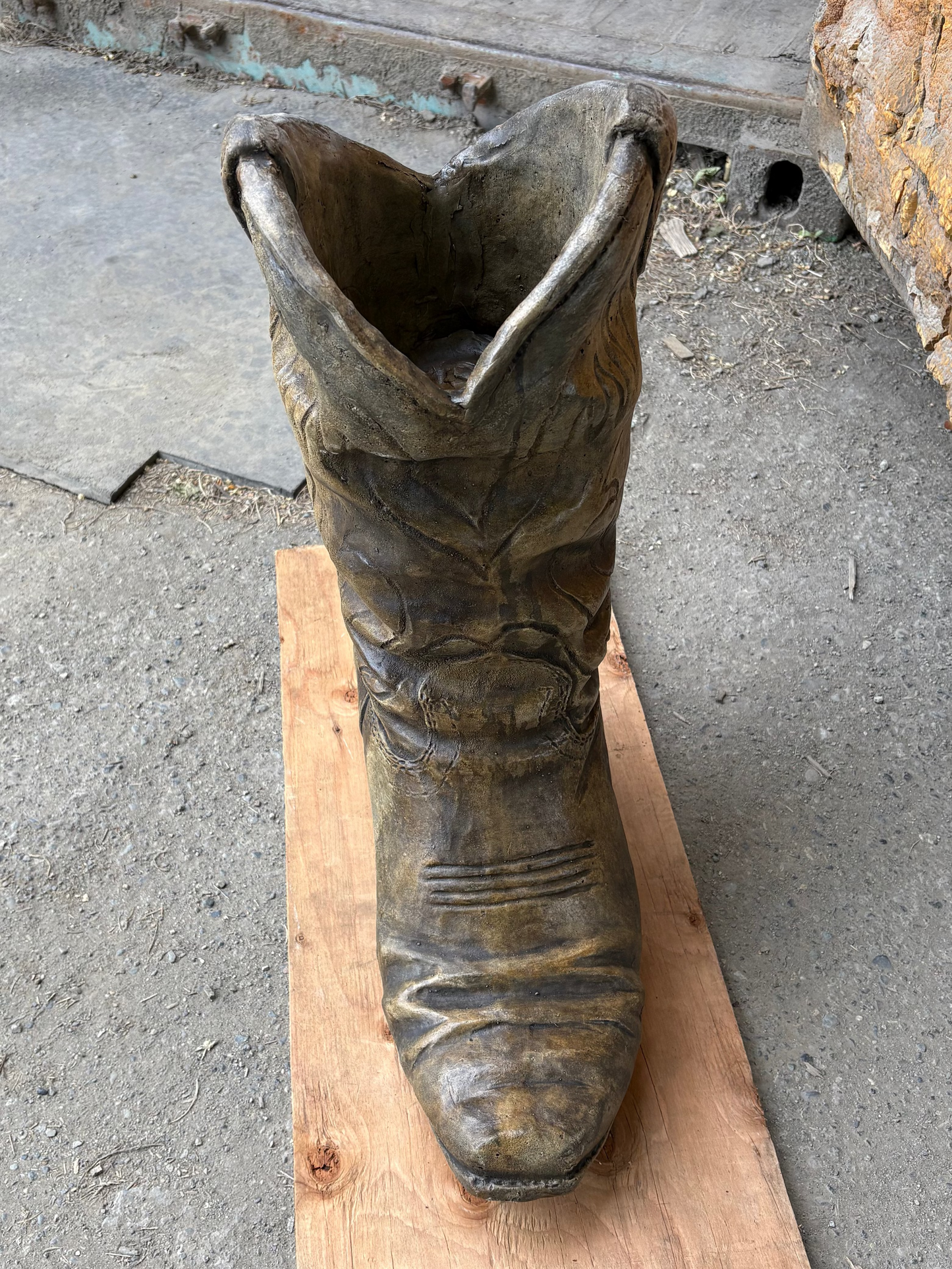 Bill's Boot Planter
