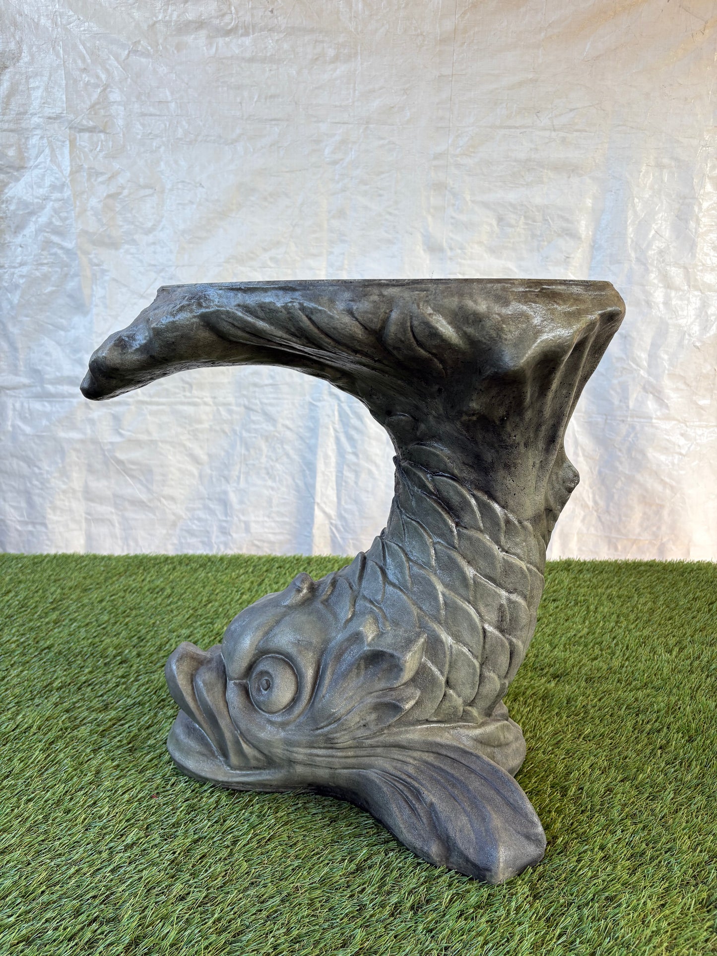 Fish Stool/Pedestal