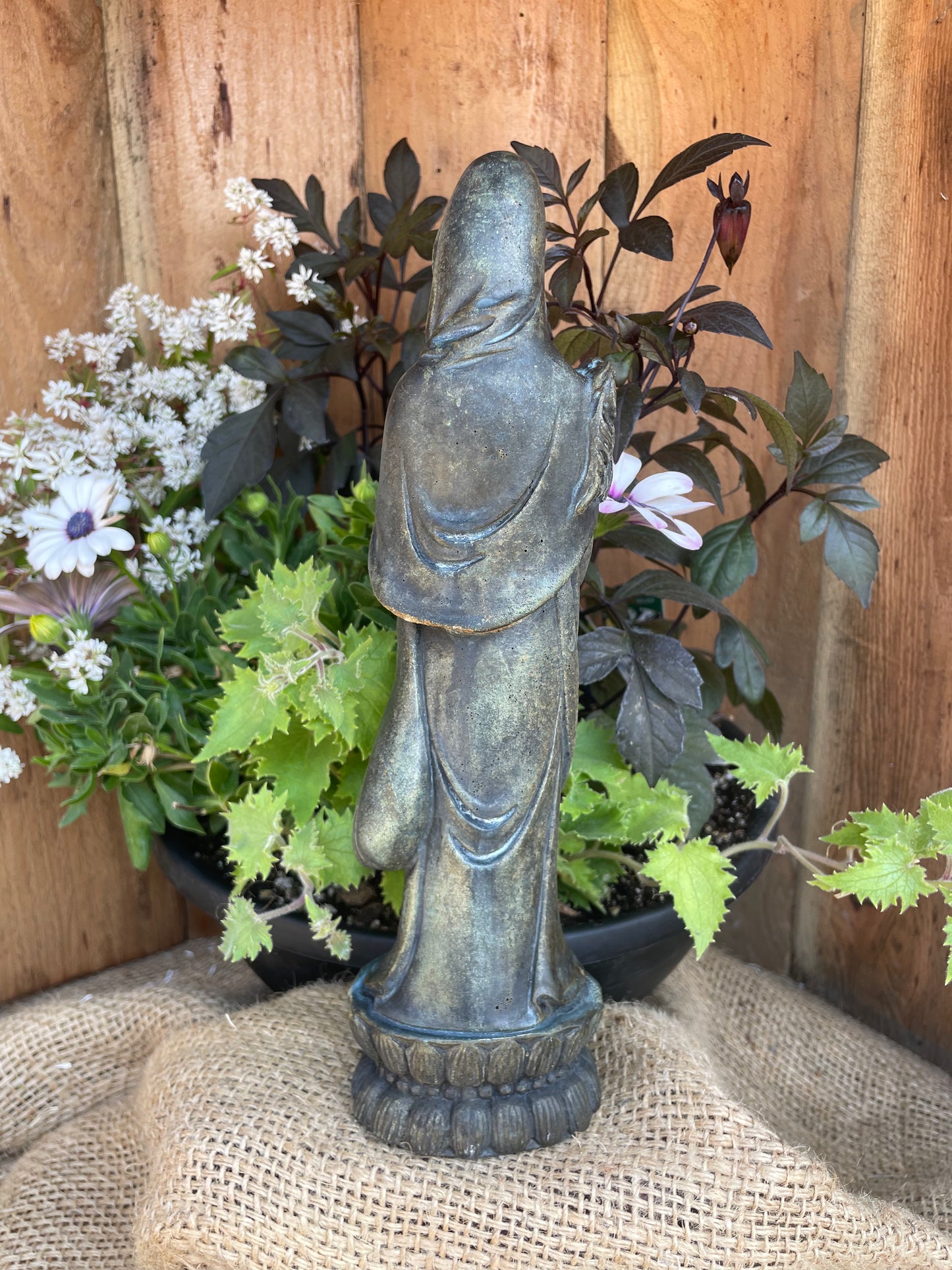 Kwan Yin - Standing 11"