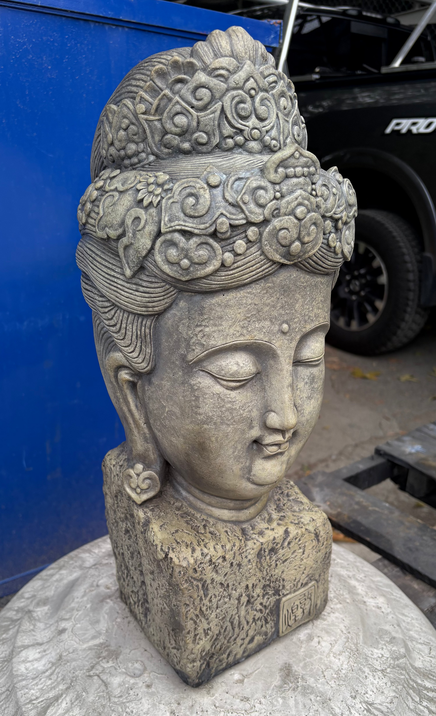 Kwan Yin Bust - Large