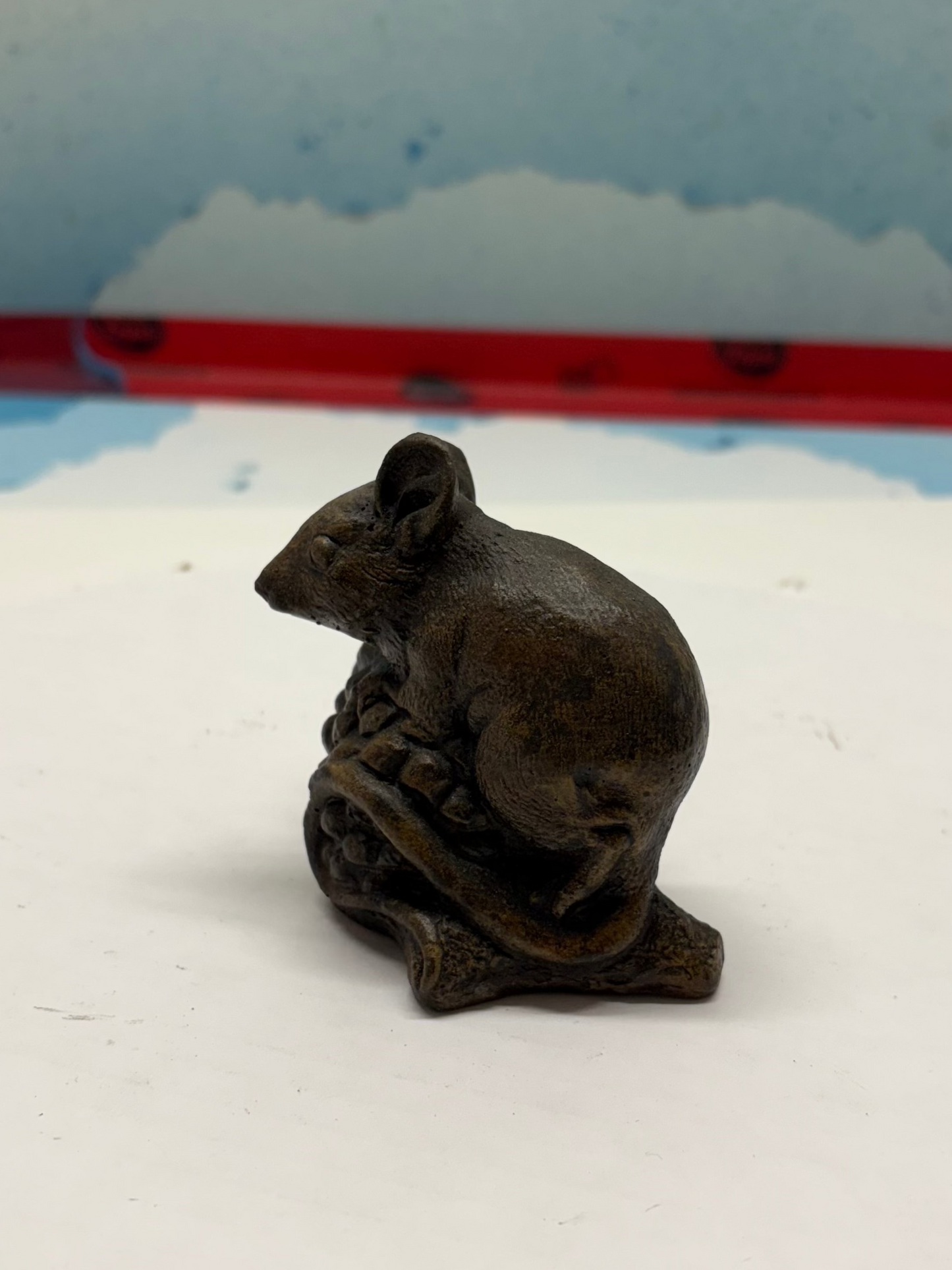 Mouse w/ Pine Cone