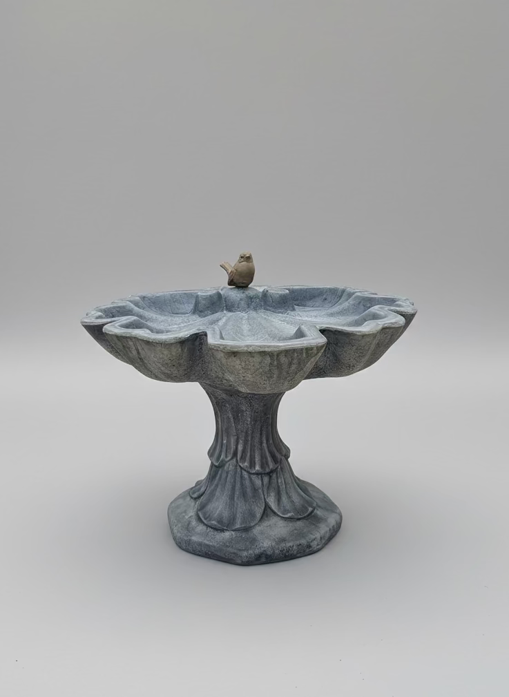Small Shell Bird Bath