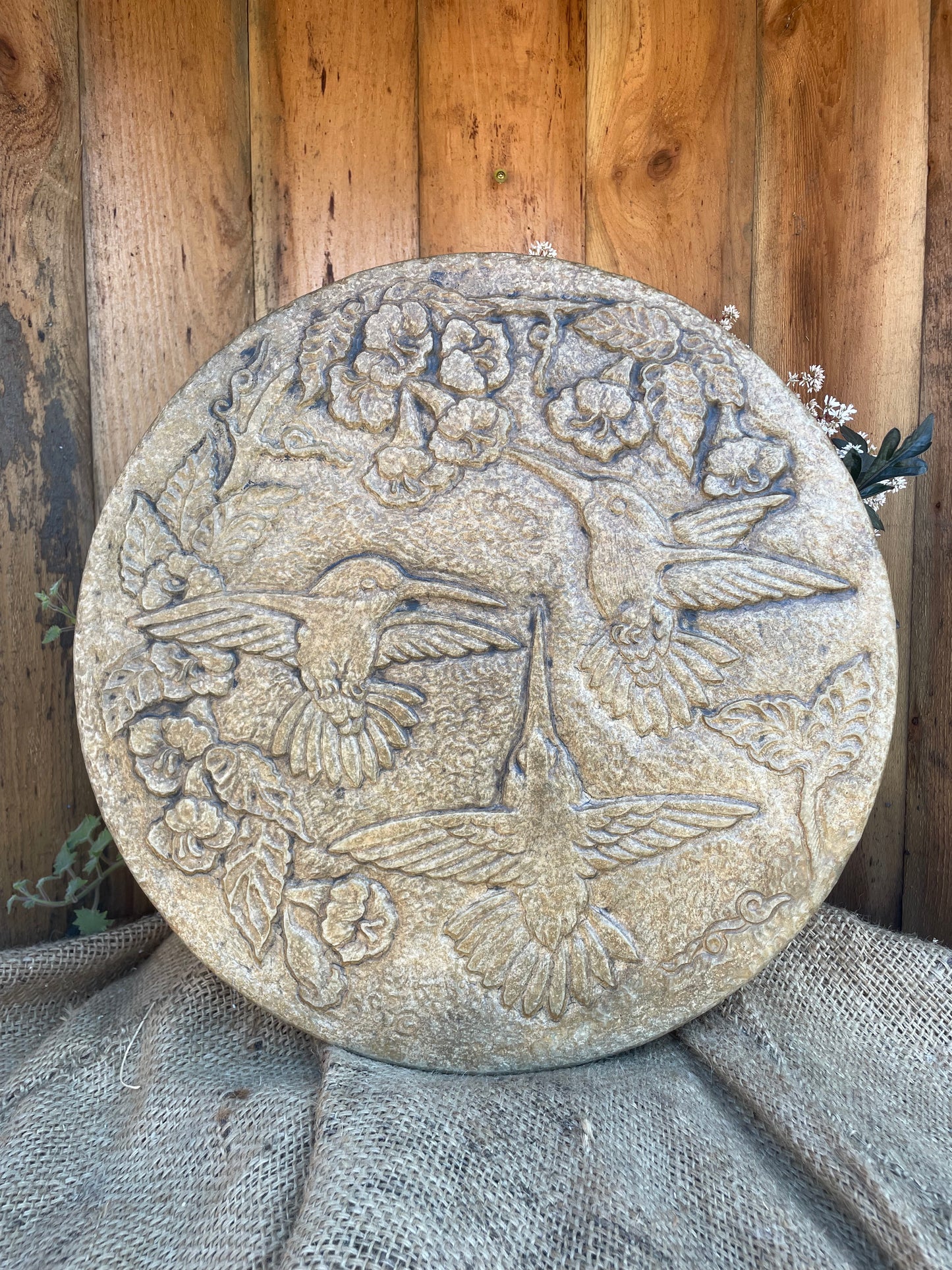 Triple Hummingbird Stepping stone