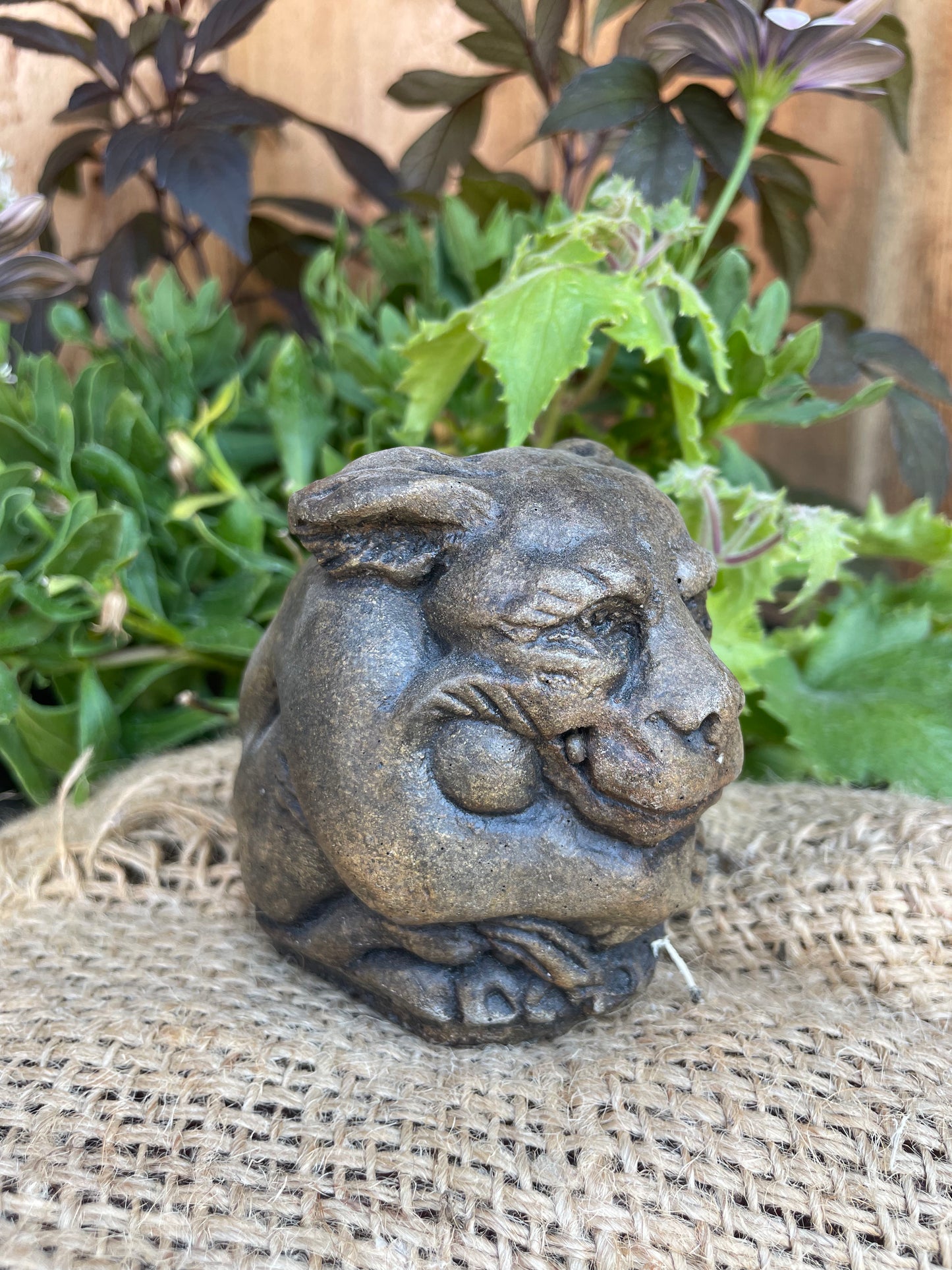 Gargoyle, Crouching Small