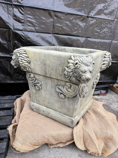 Large Lion Planter